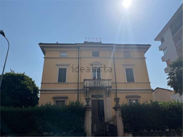 Appartamento in vendita a Pallanza, Verbania