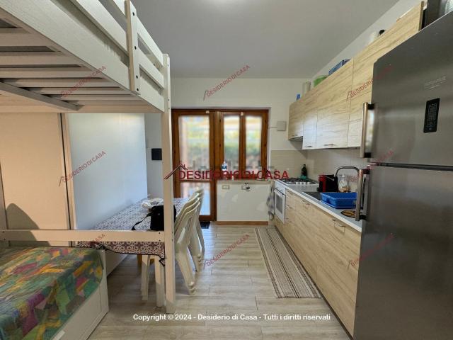Appartamento in vendita a Campofelice Di Roccella, Sicilia