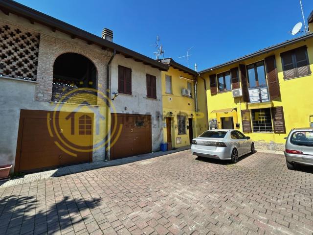 Appartamento in vendita a Robbiano, Giussano