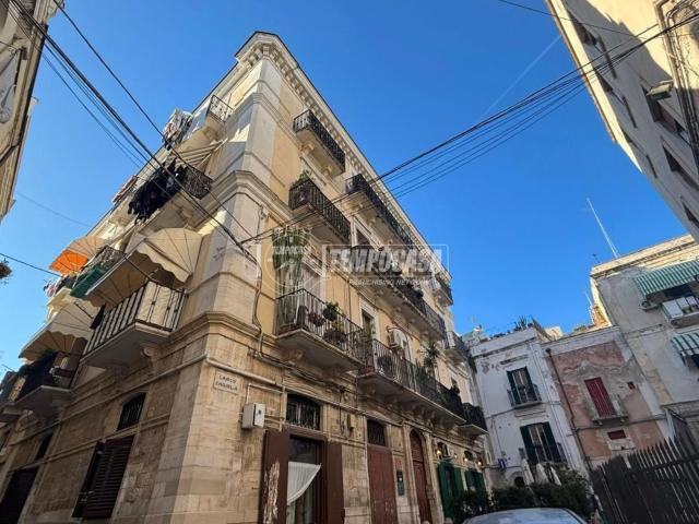 Appartamento in vendita a Municipio 1, Puglia