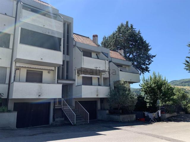 Appartamento in vendita a Cinigiano, Toscana