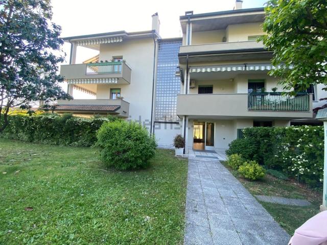 Appartamento in vendita a Sant'Alessandro, Villasanta