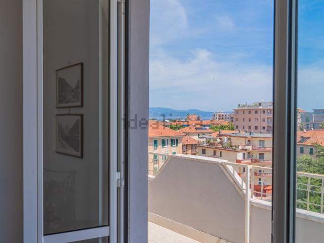 Attico in vendita a Albenga, Liguria
