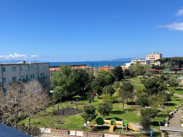 Appartamento in vendita a Follonica, Toscana