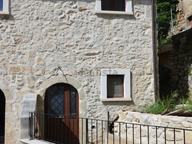 Appartamento in vendita a Ovindoli, Abruzzo