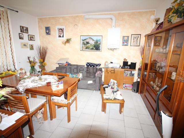 Appartamento in vendita a Cremella, Lombardia