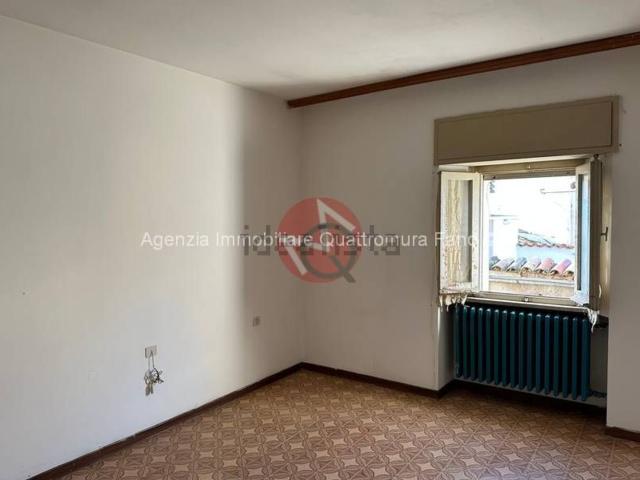 Appartamento in vendita a Centro storico, Marche