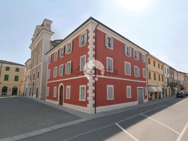 Appartamento in vendita a Pianura Reggiana, Re