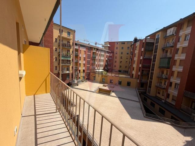Appartamento in vendita a Porto-Saragozza, Bologna