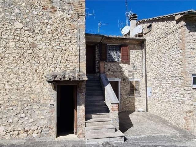 Appartamento in vendita a Corciano, Umbria