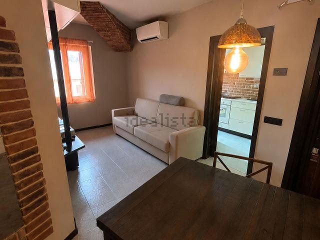 Appartamento in vendita a Varedo, Lombardia