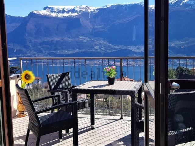 Appartamento in vendita a Comunità Montana Parco Alto Garda bresciano, Tremosine