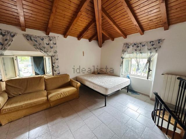 Appartamento in vendita a Capiate, Olginate