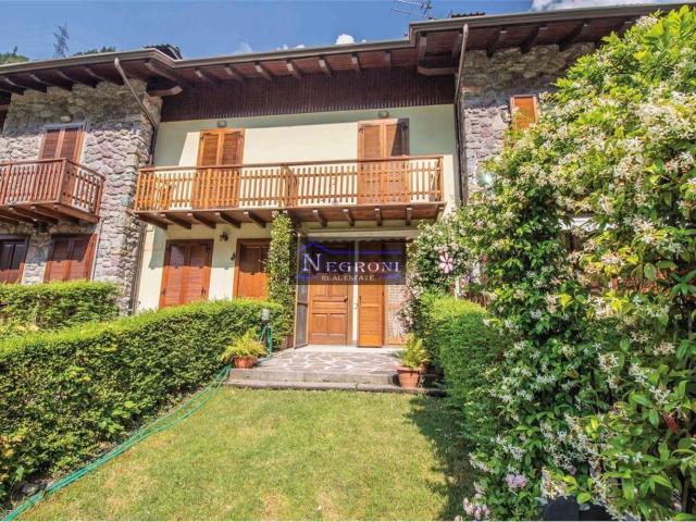 Appartamento in vendita a Gromo, Lombardia
