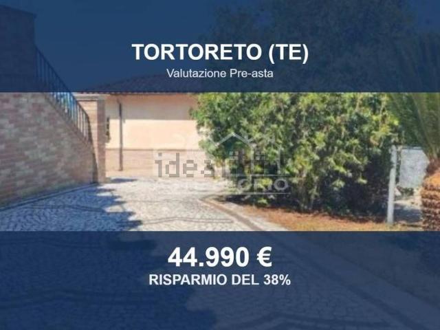 Appartamento in vendita a Tortoreto, Teramo