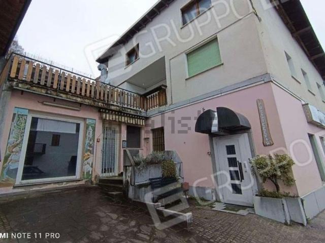 Appartamento in vendita a Sovramonte, Veneto