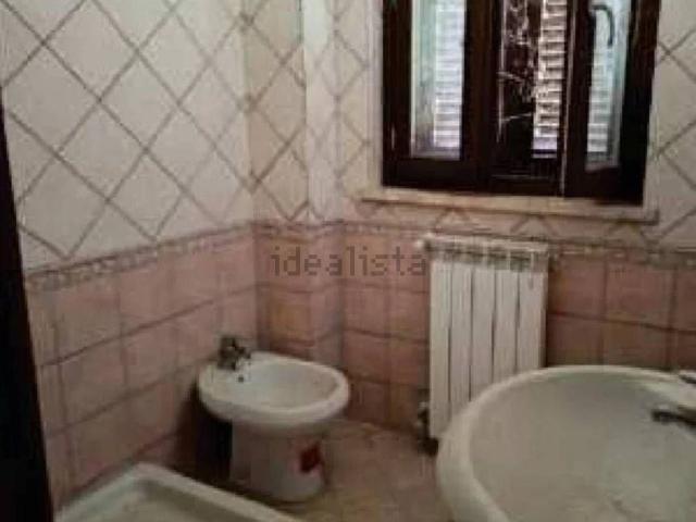 Appartamento in vendita a Castelvetere Sul Calore, Campania
