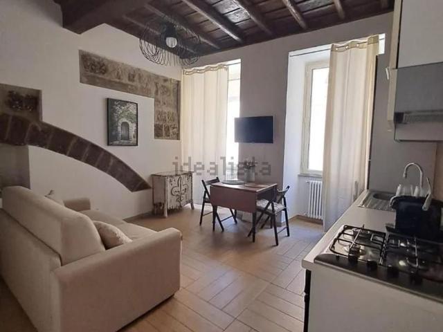Appartamento in vendita a Viterbo, Lazio