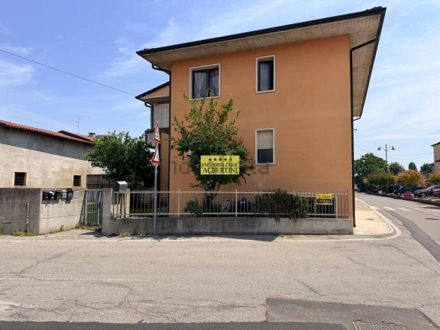 Appartamento in vendita a Castel D'azzano, Veneto