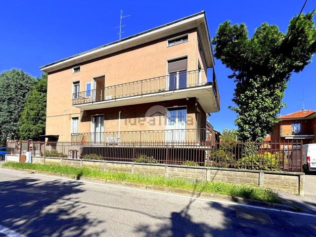 Appartamento in vendita a Villaggio Matteotti, Saronno