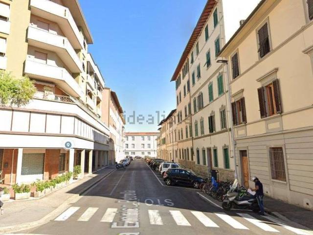 Appartamento in vendita a Firenze