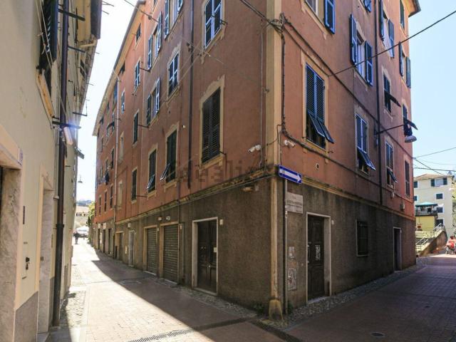 Appartamento in vendita a Val Polcevera, Serra Riccò