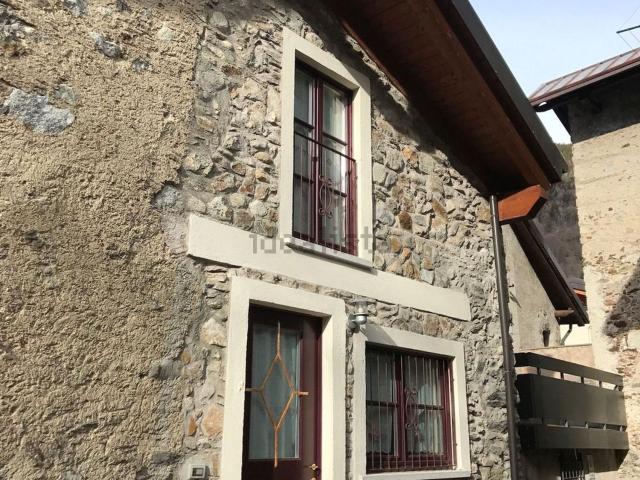Appartamento in vendita a Poia, Ponte di Legno