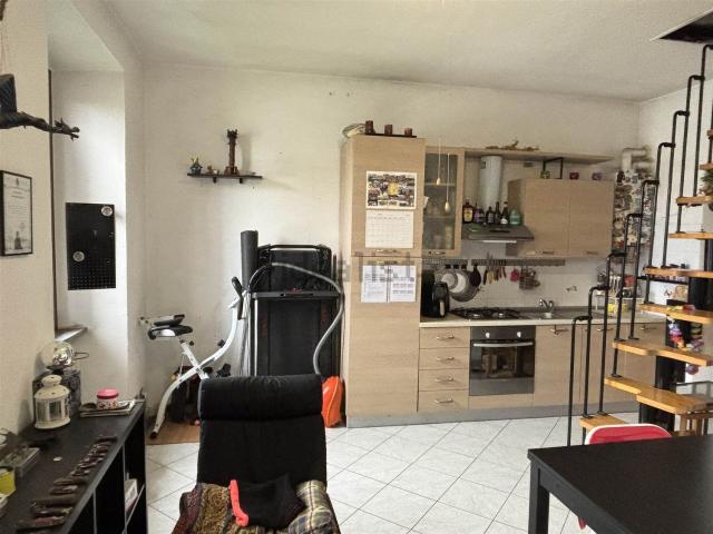 Appartamento in vendita a Grezzago, Lombardia