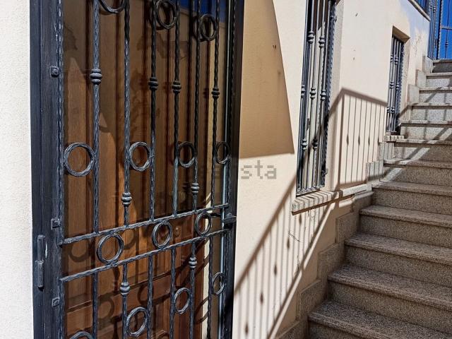 Appartamento in vendita a Part'e Sole, Posada