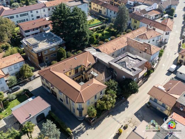 Appartamento in vendita a Cabiate, Lombardia