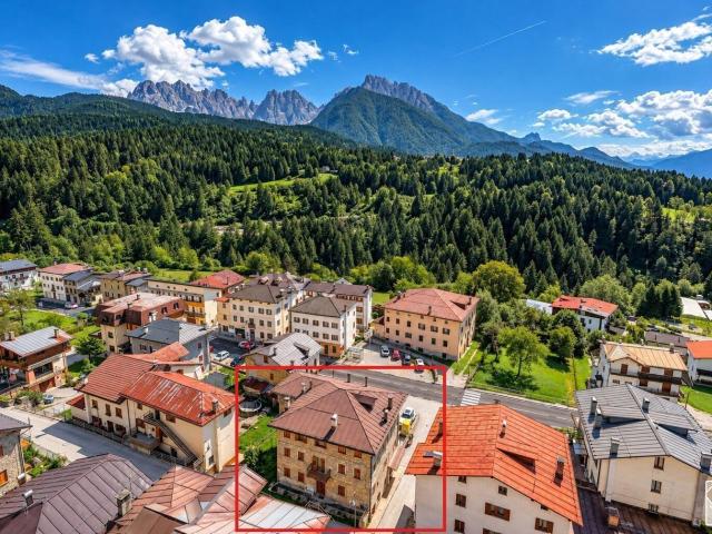 Appartamento in vendita a Pelos di Cadore, Vigo di Cadore