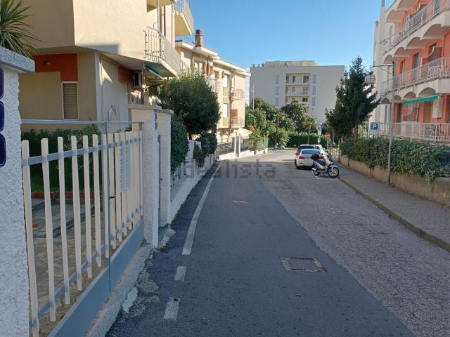 Appartamento in vendita a Spotorno, Liguria