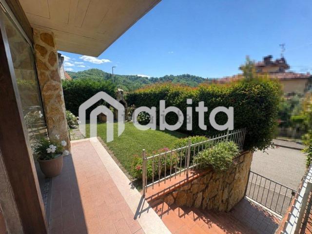 Appartamento in vendita a San Cipriano-Santa Barbara-Cetinale, Montegonzi