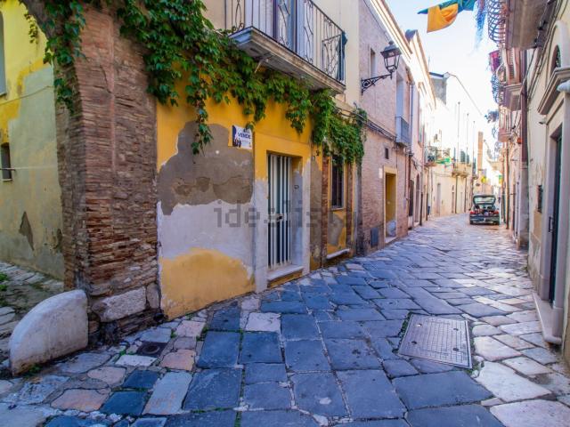 Appartamento in vendita a Lucera, Foggia