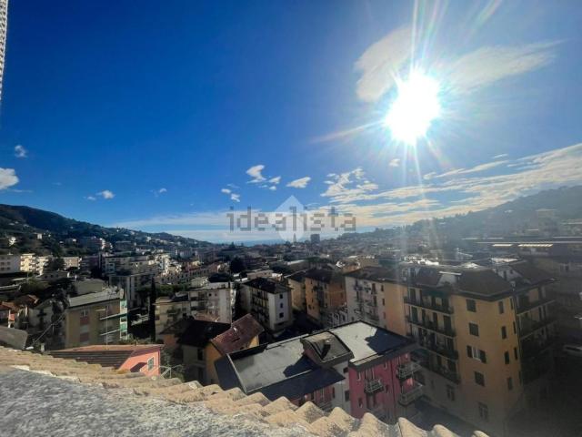 Appartamento in vendita a Rapallo, Liguria