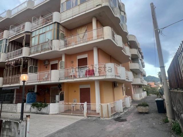 Appartamento in vendita a Calatabiano, Sicilia