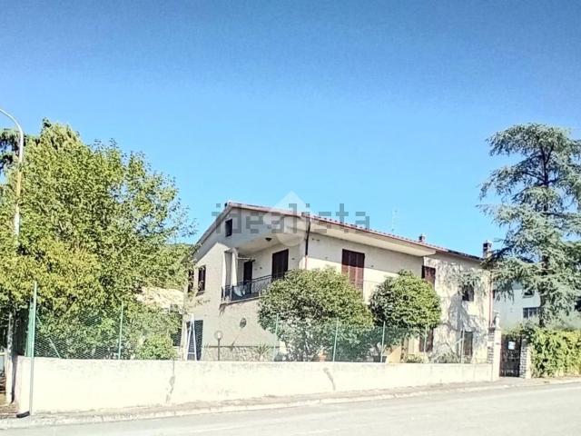 Appartamento in vendita a La Bianca, Campello sul Clitunno