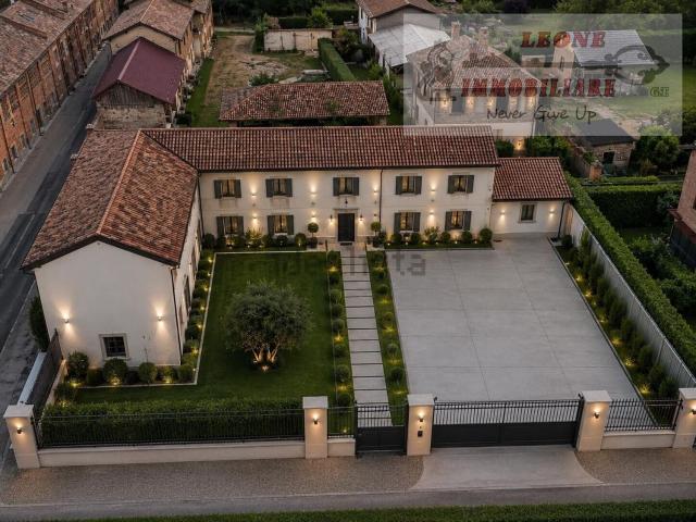 Appartamento in vendita a San Genesio Ed Uniti, Lombardia