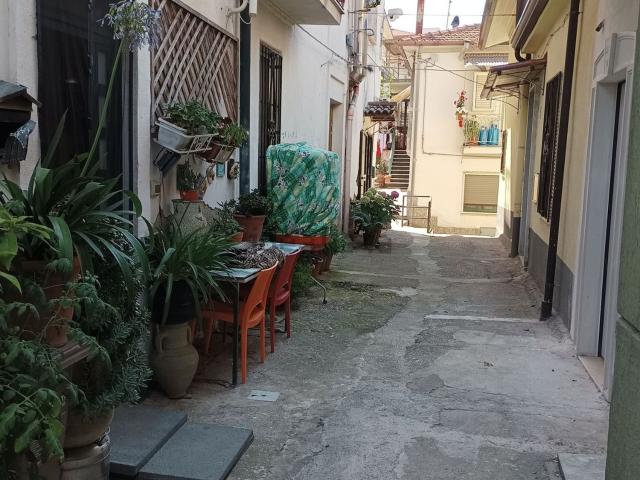 Appartamento in vendita a Albanella, Campania