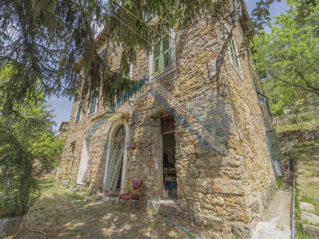 Appartamento in vendita a Perinaldo, Liguria