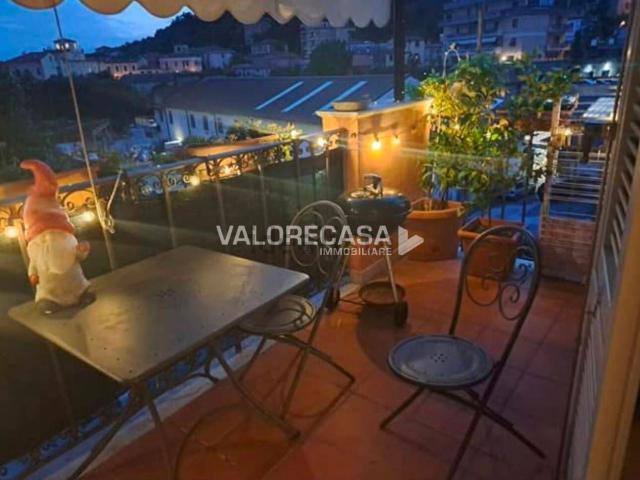 Appartamento in vendita a Carrara, Toscana