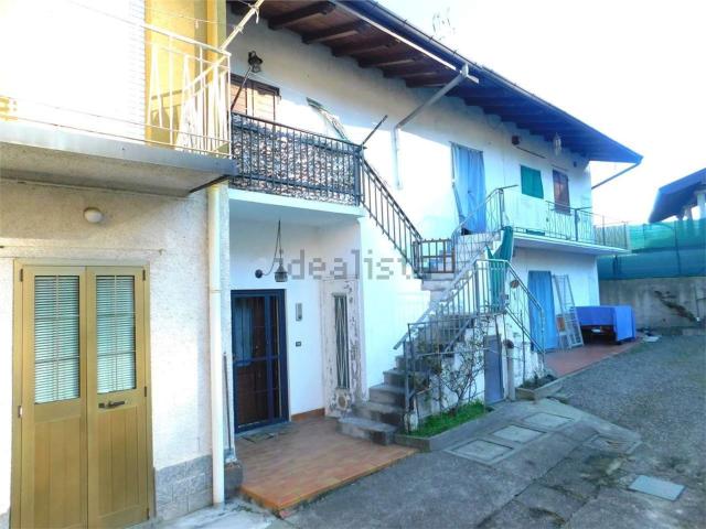 Appartamento in vendita a Golasecca, Lombardia