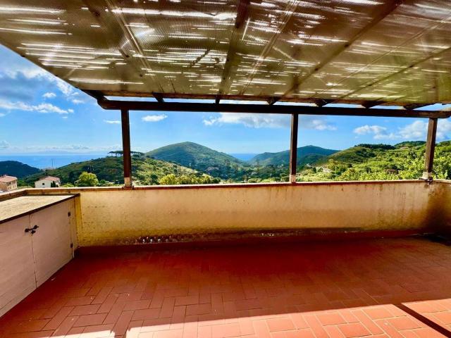 Appartamento in vendita a La Ginestra, Rio