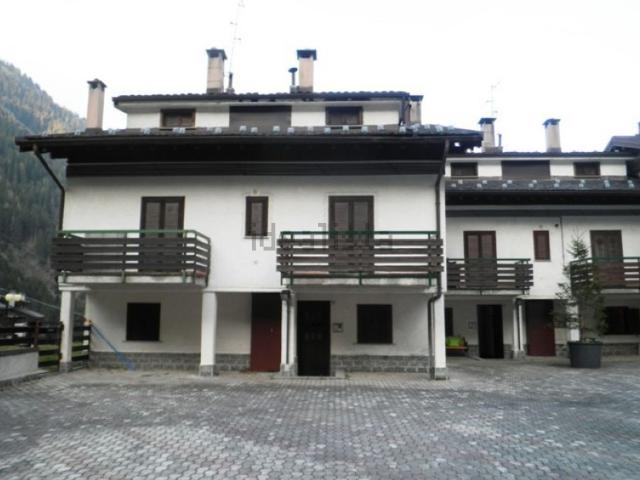 Appartamento in vendita a Valleve, Bergamo