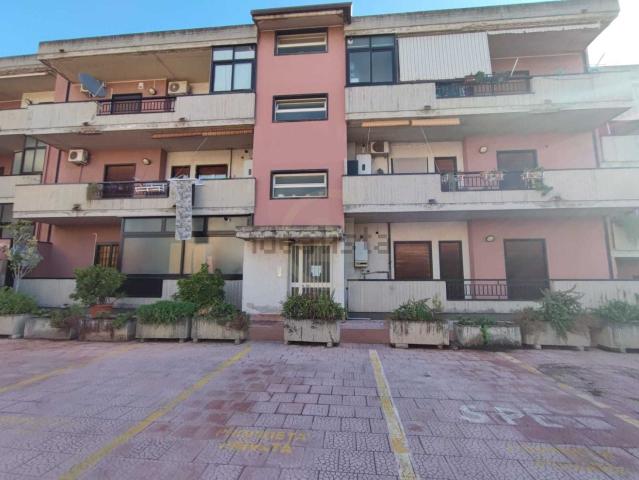 Appartamento in vendita a Gravina Di Catania, Sicilia