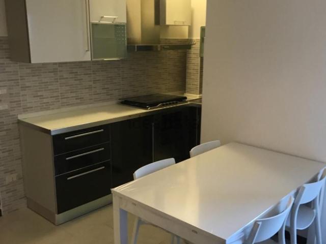 Appartamento in vendita a Mediglia, Lombardia