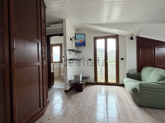 Appartamento in vendita a Riccione, Reggio Emilia