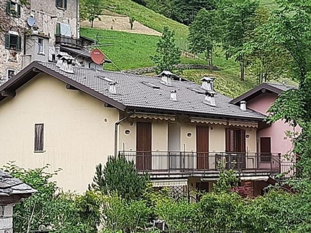 Appartamento in vendita a Comunità Montana della Valle Brembana, Santa Brigida