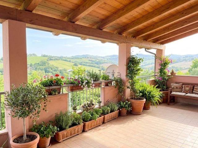 Appartamento in vendita a Marche, Pesaro E Urbino