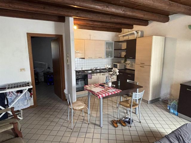 Appartamento in vendita a Badia Polesine, Veneto